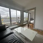 Eiffel Tower View Apartment 16Th
