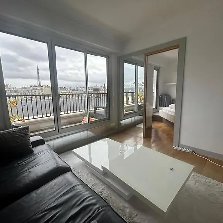 Appartamento Eiffel Tower View 16th